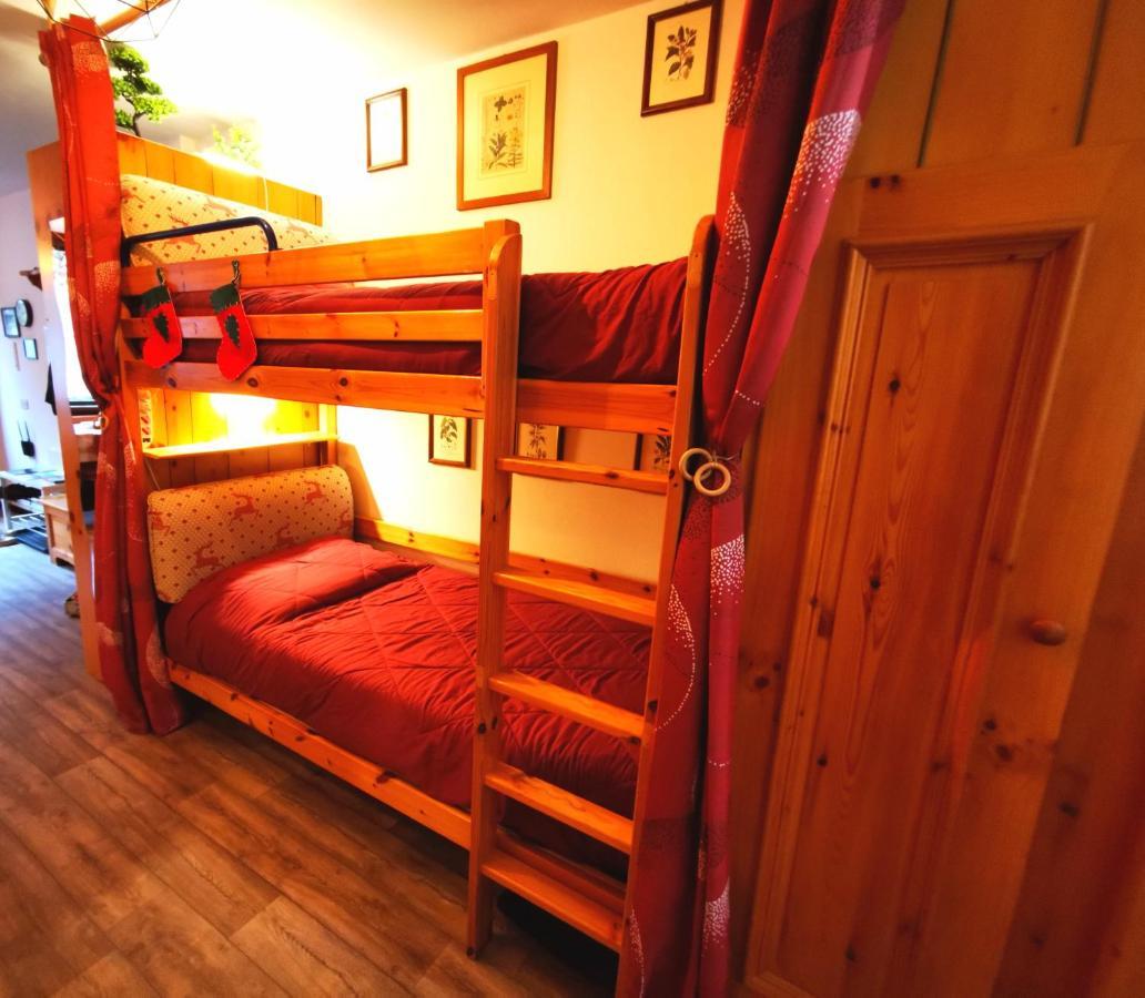 Dapolo - Cosy Appartment In Val Di Fassa Campestrin エクステリア 写真